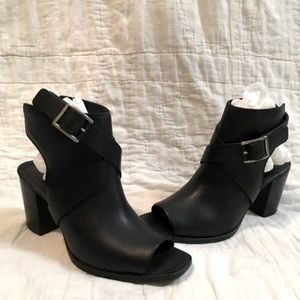 Wolverine Piper Ankle Booties Size 6.5